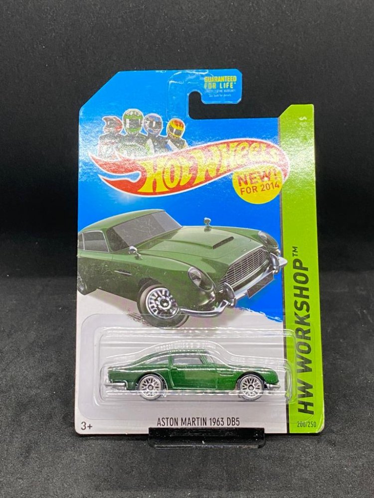 Hot Wheels Aston Martin Db Green Carshoping
