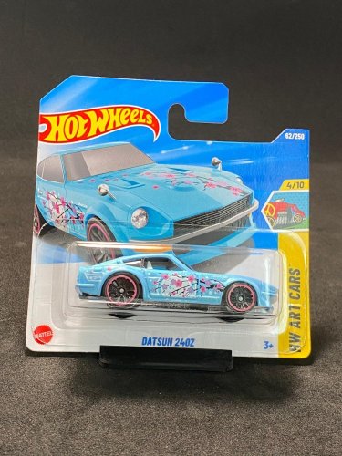 Hot Wheels - Datsun 240Z - card variant: DAMAGED PACKAGE