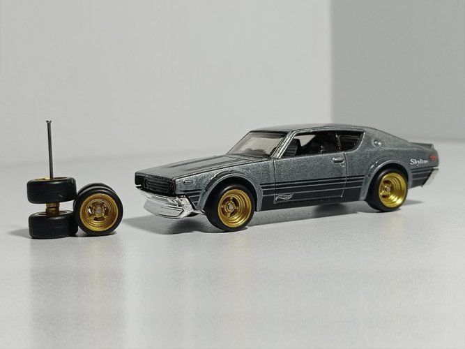 Hot Wheels / Matchbox - Custom wheels C5 Gold