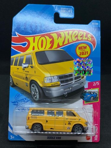 Hot Wheels - Dodge Van - MOON Eyes - MOPAR - varianta karty: ZE SBÍRKY