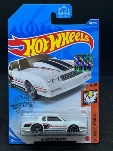 Hot Wheels - 86 Monte Carlo SS - card variant: NEW