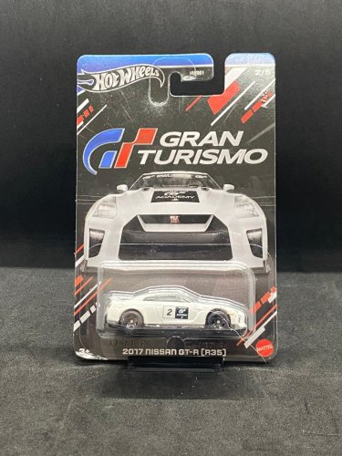 Hot Wheels - 2017 NISSAN GT-R (R35) Gran Turismo - card variant: NEW