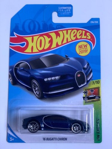 Hot Wheels - 16 Bugatti Chiron - varianta karty: ROZTRHNUTÝ OBAL