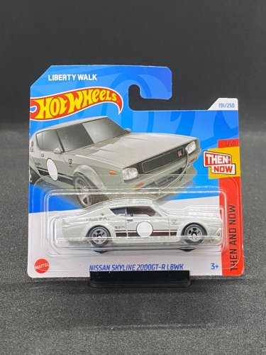 Hot Wheels - Nissan Skyline 2000GT-R LBWK grey