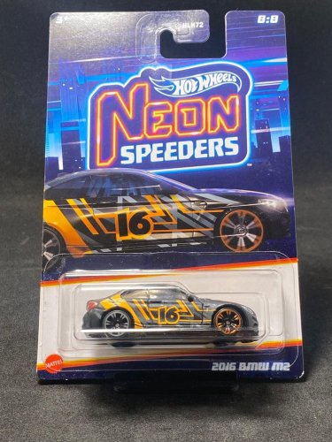 Hot Wheels - 2016 BMW M2 Neon Speeders