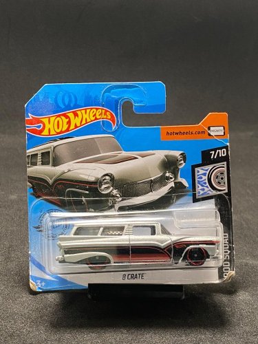Hot Wheels -8 Crate - varianta karty: NOVINKA