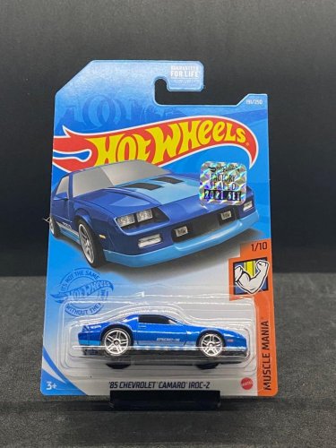 Hot Wheels - 85 Chevrolet Camaro IROC-Z blue